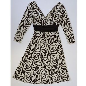 Maggy London Brown Ivory Faux Wrap V Neck Stretch